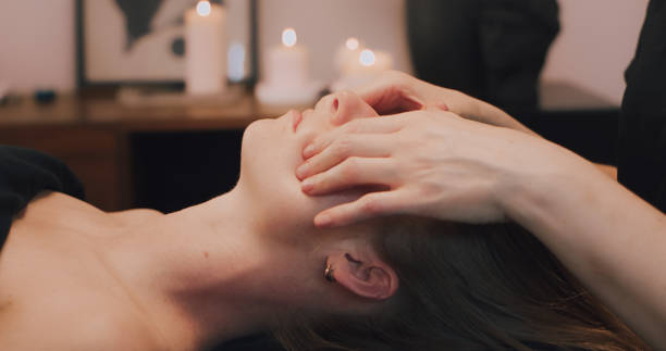 Hormonal Acne Treatment At Aesthetic Beauty By Lorraine